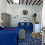La Ginestra 度假居 帕纳雷阿
